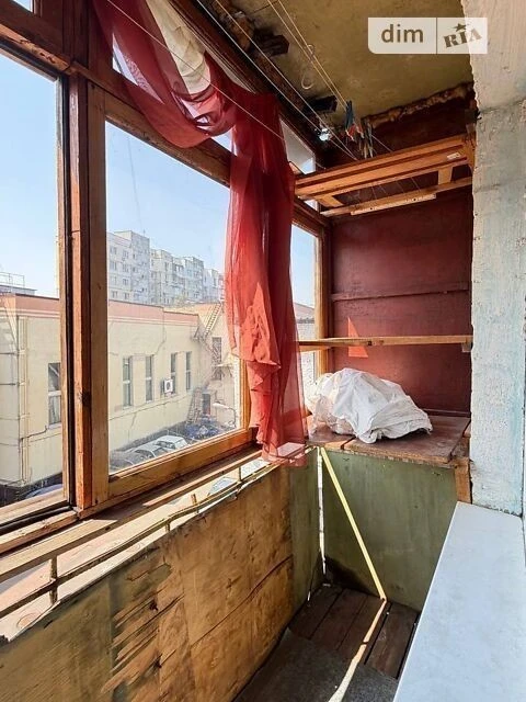 Sale of 1-room apartment 24.7 sq. m. on Maksima Berlinskoho St. 3