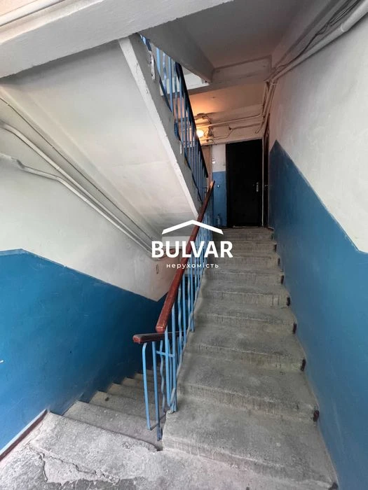 My EX‼️ Price reduced‼️ Selling 3-room apartment, BRICK house