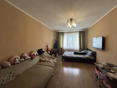 Продам 3 кімн.кв. Парковая