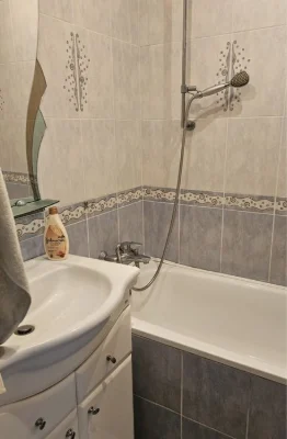 *Продаж 2-х кімнатної квартири на ПЗР