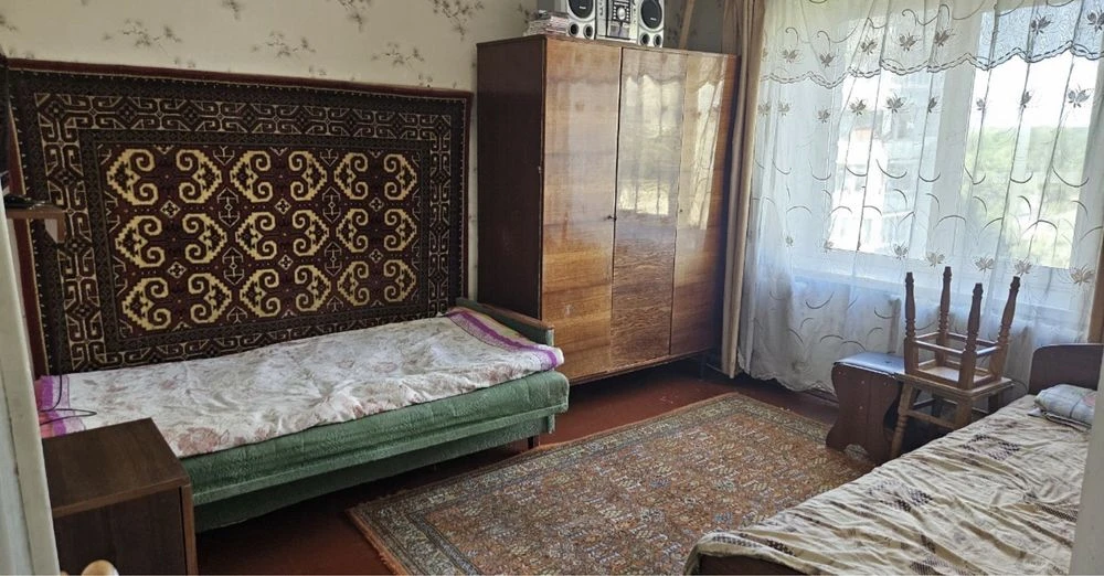 *Продаж 2-х кімнатної квартири на ПЗР