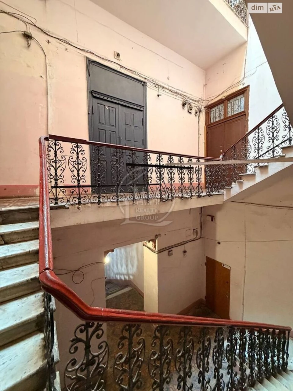 Продажа Комната Приморский