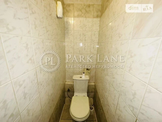 Sale of 4-room apartment 86.5 sq. m. on Velyka Kytaivska 6 st. •