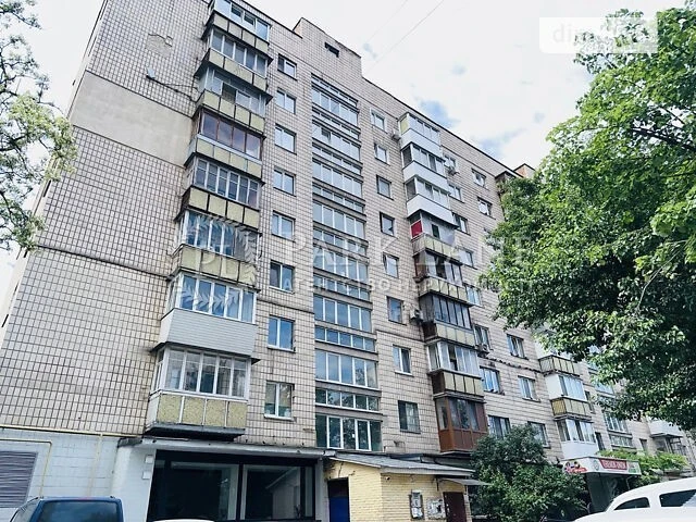 Sale of 4-room apartment 86.5 sq. m. on Velyka Kytaivska 6 st. •