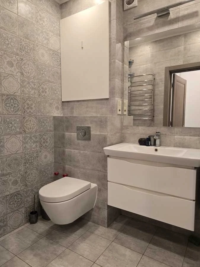 One-room apartment 47.5 m² for sale, Kombynatnaya street, 25