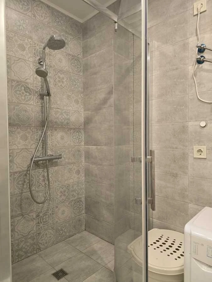 One-room apartment 47.5 m² for sale, Kombynatnaya street, 25
