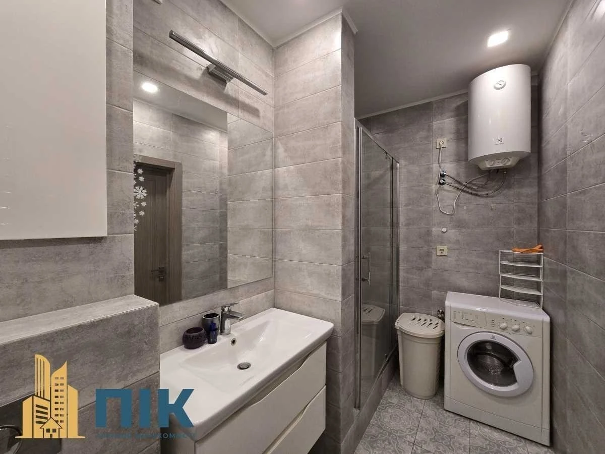 One-room apartment 47.5 m² for sale, Kombynatnaya street, 25