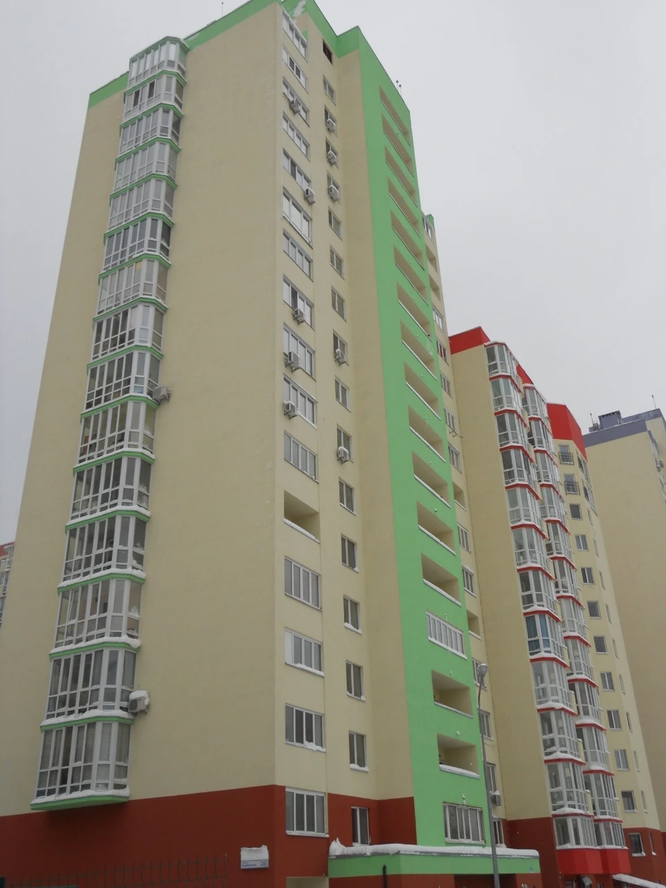 One-room apartment 47.5 m² for sale, Kombynatnaya street, 25