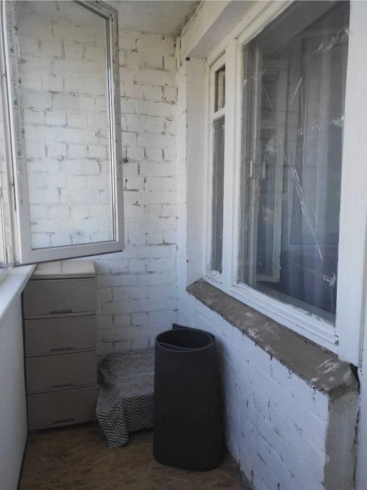 1st apartment for sale in Dnipro district