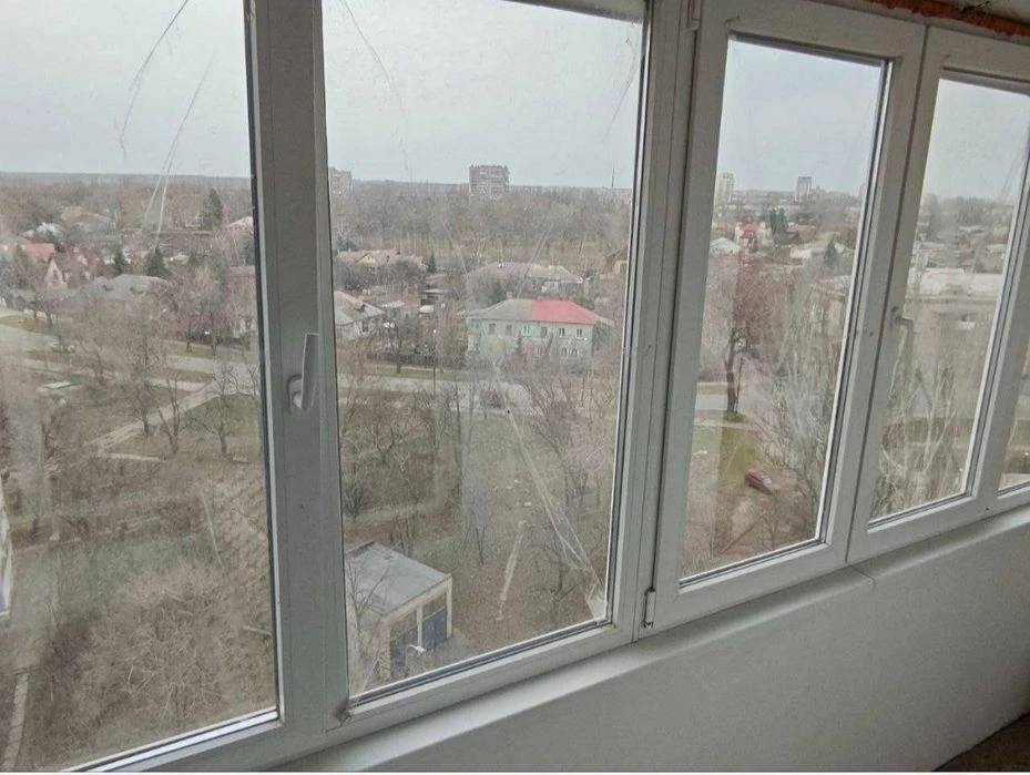 1st apartment for sale in Dnipro district