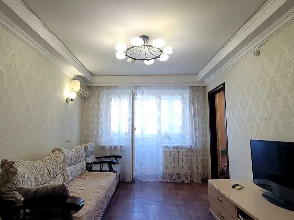 Квартира. Днепр, Квитки Цисык ул. (Игры Королевой)