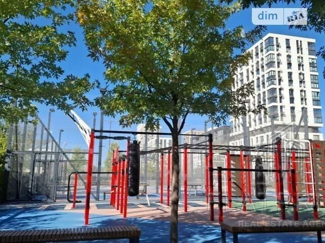 For sale 2-room apartment 74.5 sq. m. on Salyutna St. 2 • ID 3455686