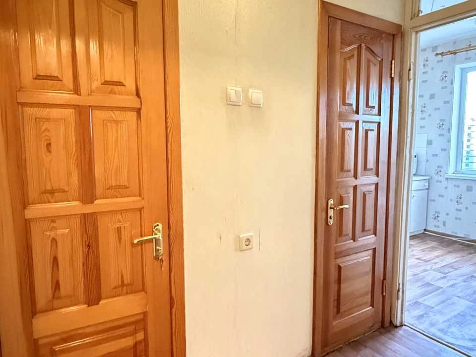 Apartment. Kyiv, Radunska St.