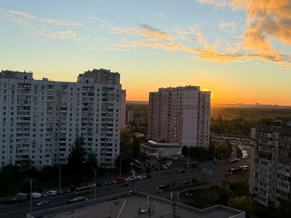 Apartment. Kyiv, Radunska St.