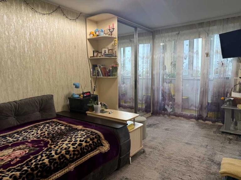 Apartment. Kharkiv, Neskorenykh St.
