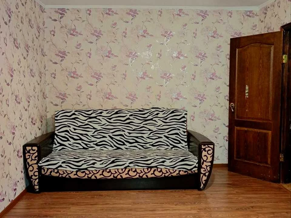 Apartment. Ivano-Frankivsk, Sukhomlynskoho St., 2a/