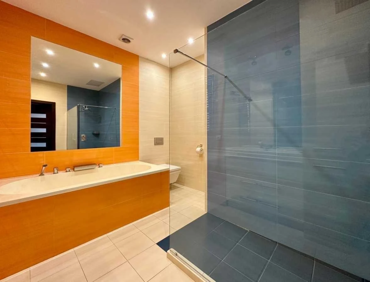 Sale of 3-room apartment 93.6 sq m, Princes Ostrzyńskich, 5/2