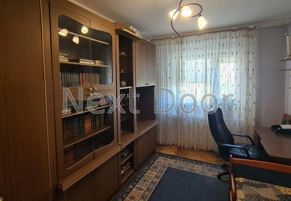 3-room apartment for sale 70 m² - L. Lukyanenka St. 33/35 metro station Mi
