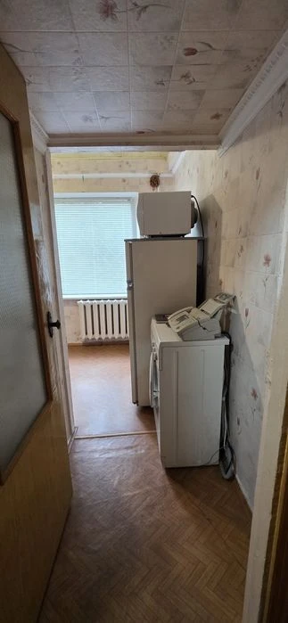 Продажа двухкомнатной квартиры. Ул. Краковская 10.Метро Дарны