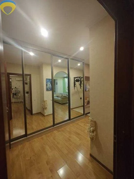 Продам 1-комн. красивую квартиру в новом доме на Ак. Виль
