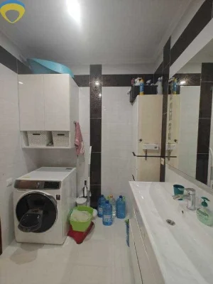 Продам 1-комн. красивую квартиру в новом доме на Ак. Виль