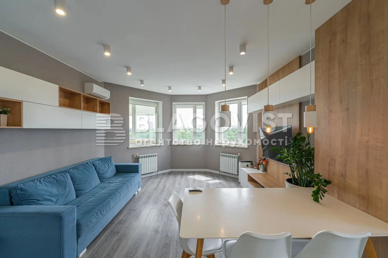 Apartment for sale on Shapovala Generala (Mekhanizatoriv) Street in Kyiv
