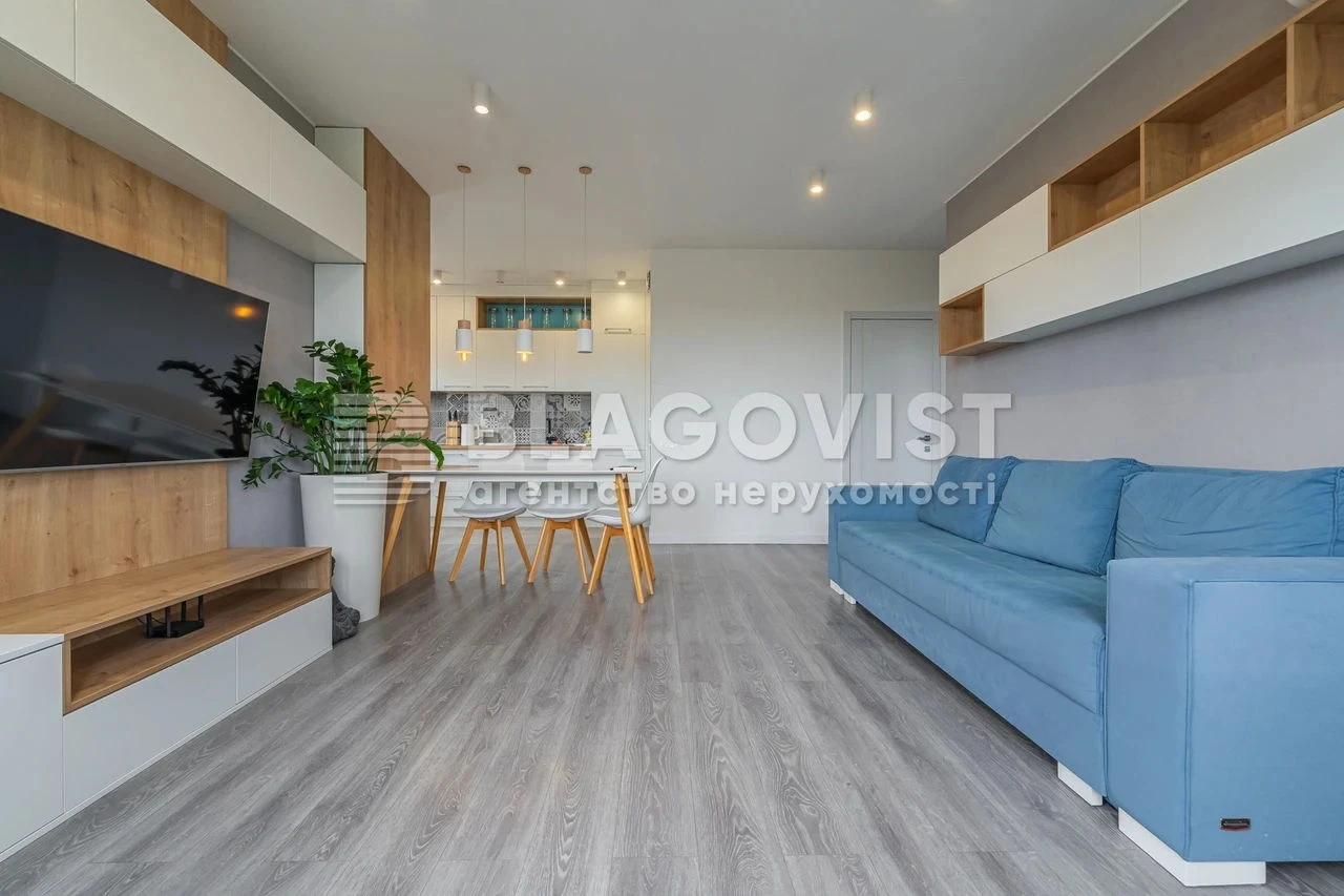 Apartment for sale on Shapovala Generala (Mekhanizatoriv) Street in Kyiv