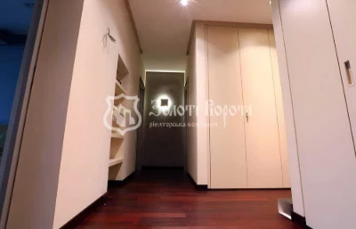 Apartment, 4 rooms. Designer renovation. Sribnokilska, 3a, Poznań
