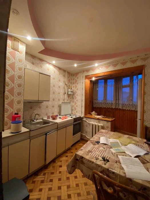 2 комнатная квартира на Королева, 358436
