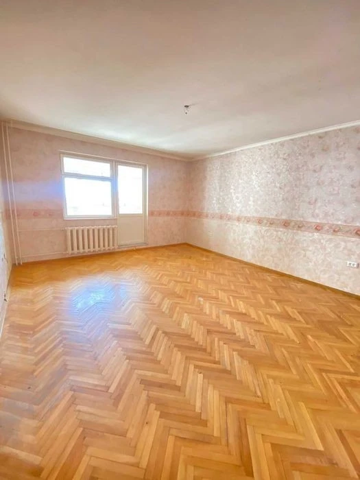 4-room apartment for sale, Pulyuya, Kadetskyi Gai, for renovation, NO COMMISSION!
