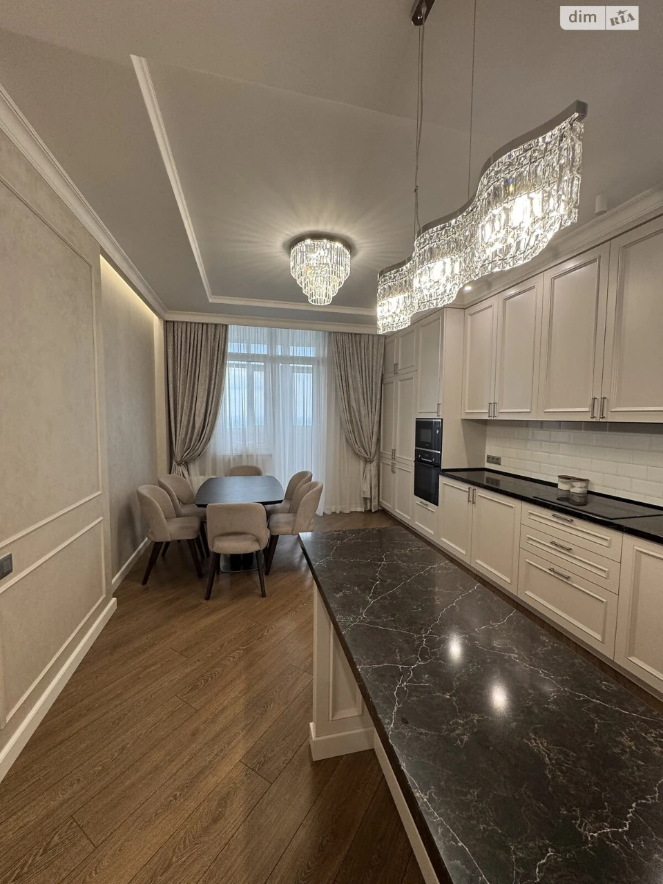 Продажа квартир Приморский.