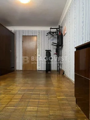 Apartment for sale, Bekeshkina Iryna St. (Karbysheva Generala) 8