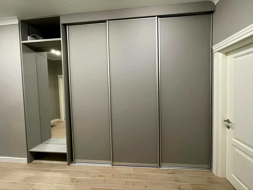 Apartment. Kharkiv, Otakara Yarosh Avenue.