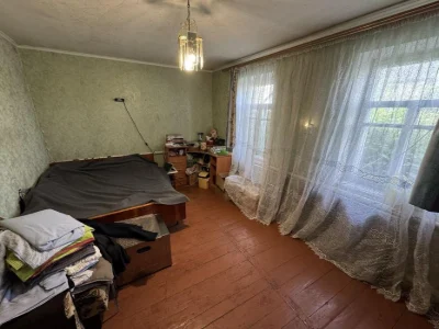 Продаж будинку разом із зем ділянкою. Можна під програми1 Ви