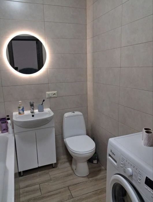 I am selling a stylish studio apartment with furniture and appliances in the residential complex "G"
