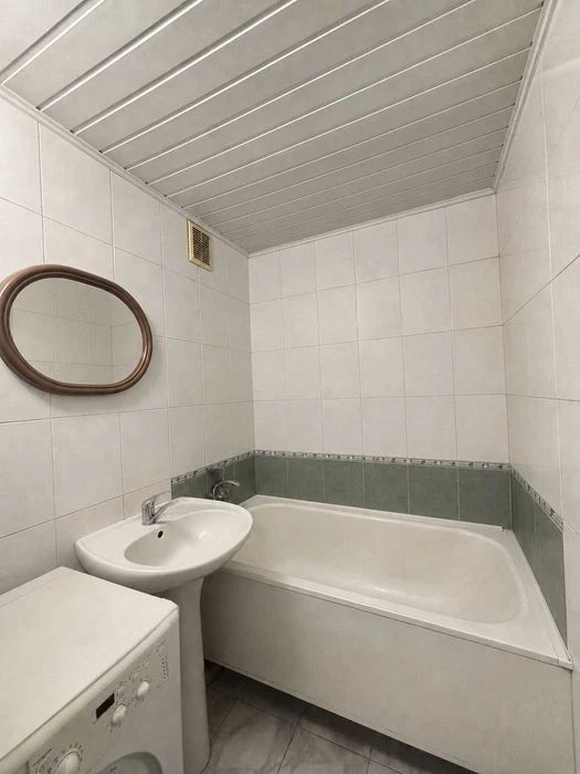 Продаж трикімнатної квартири, Браїлки, 11школа, єВідновлення