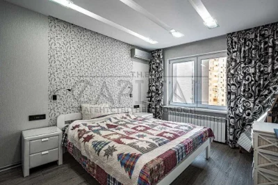 TOP PRICE! SALE OF A THREE-ROOM APARTMENT WITH A COZY REPAIR,
