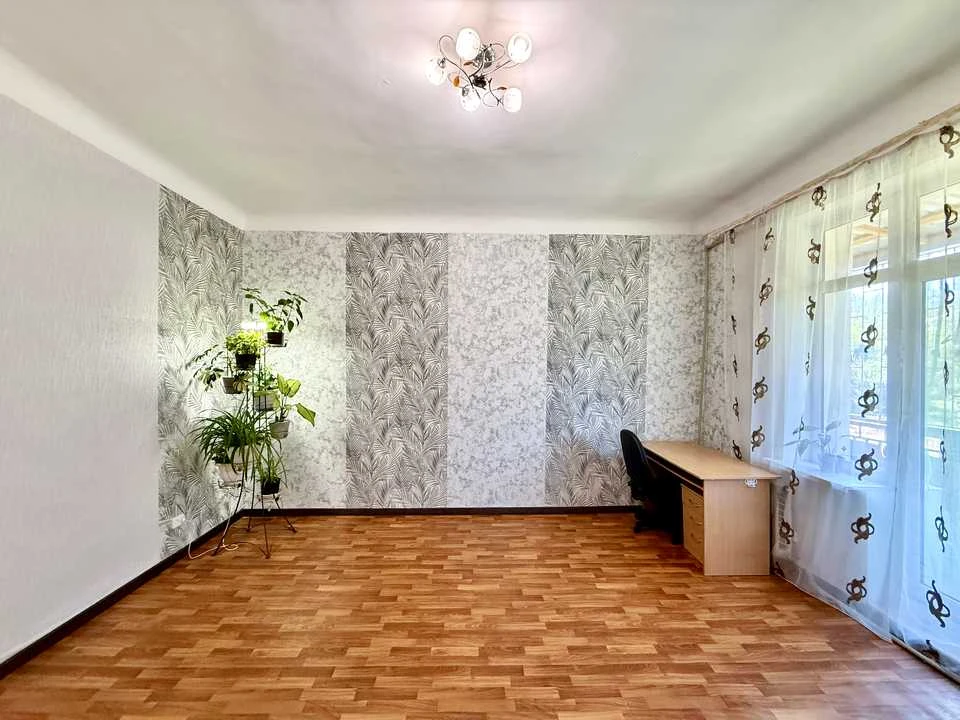 Квартира. Запорожье, Посадочная ул.