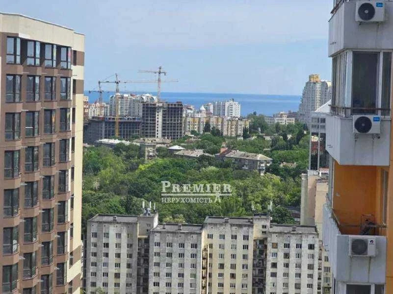 3-комнатная квартира 75 кв.м в новом ЖК Современный ремонт Цент