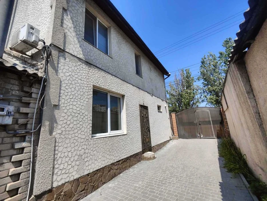 House for sale on Promyslova Street