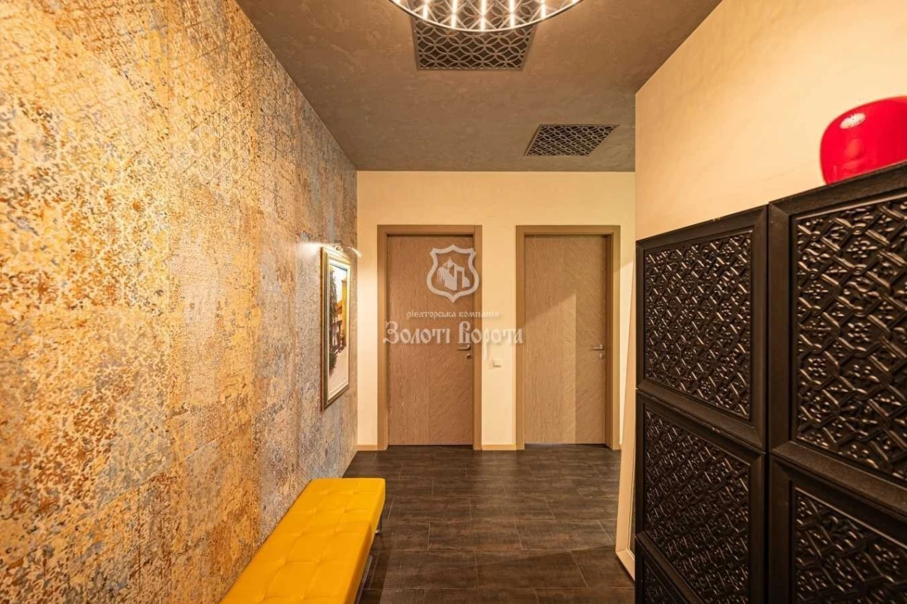 3-room apartment for sale 115.8 m², Novoselytska St., 10