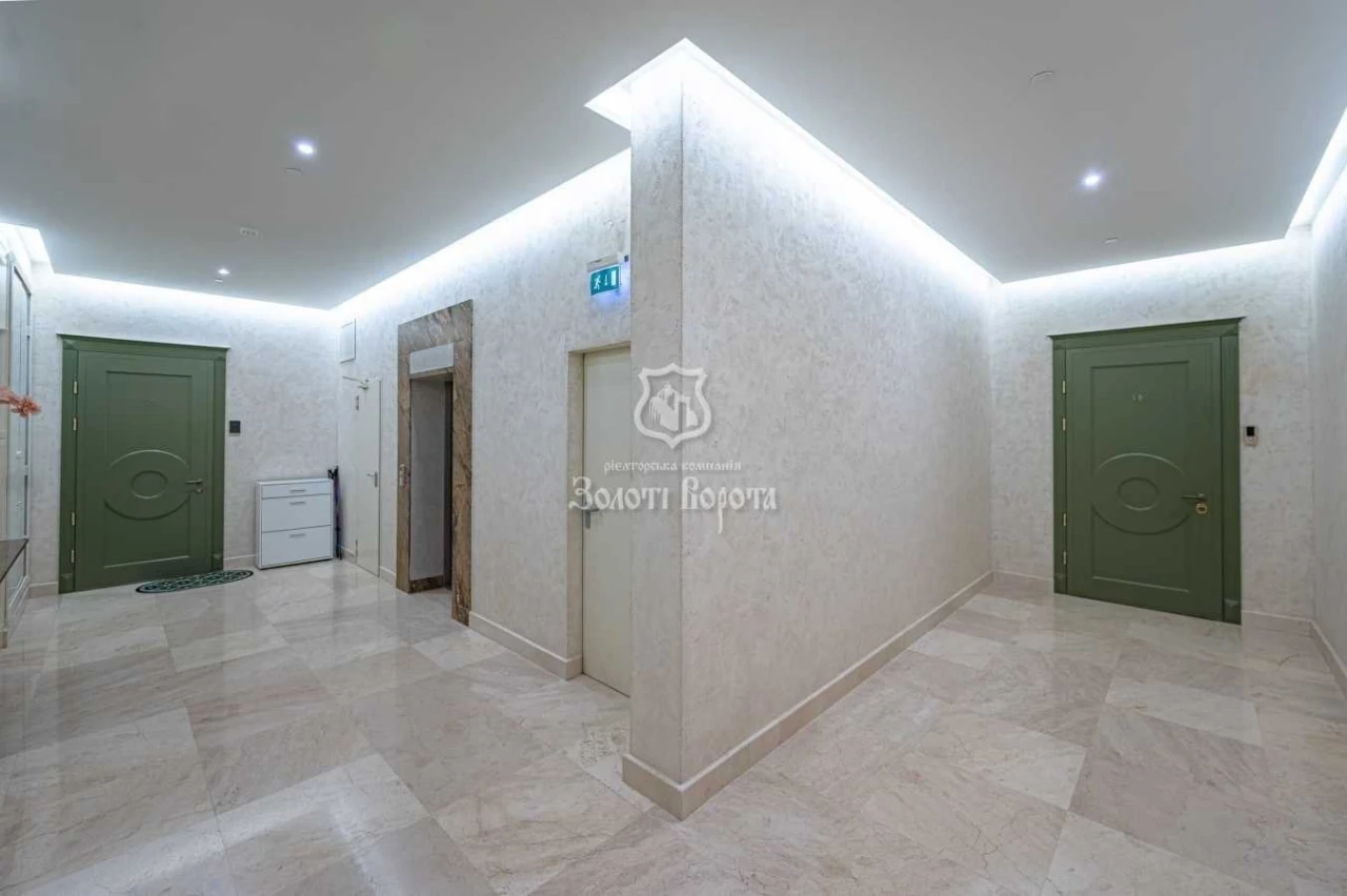3-room apartment for sale 115.8 m², Novoselytska St., 10