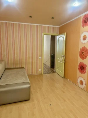 I will sell 3 to the apartment Alekseevka, Akhsarova 13