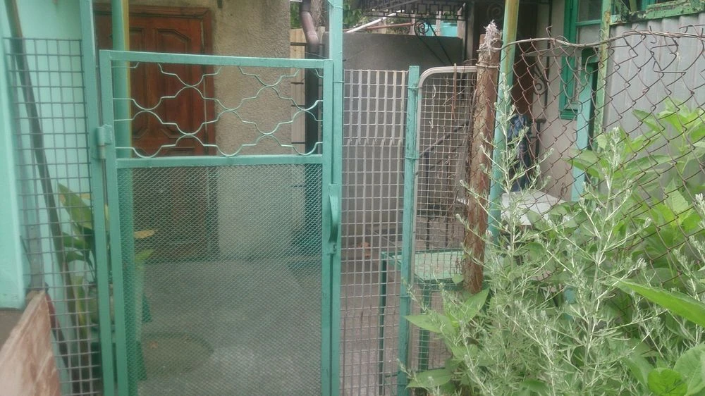 I will sell part of the house, Pishenyna St.