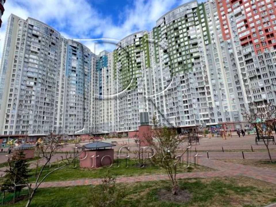 Apartment. Kyiv, Kakhovska Street.