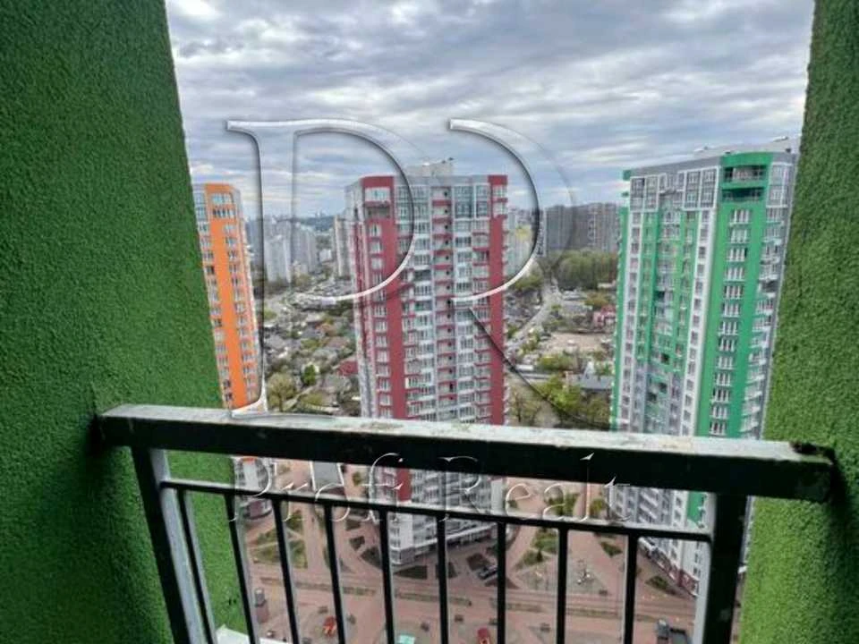 Apartment. Kyiv, Kakhovska Street.