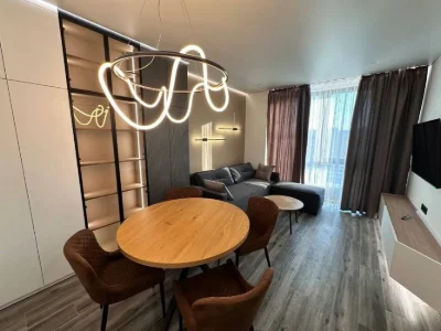Premium 2-room apartment with designer renovation in the residential complex "Marshal" (