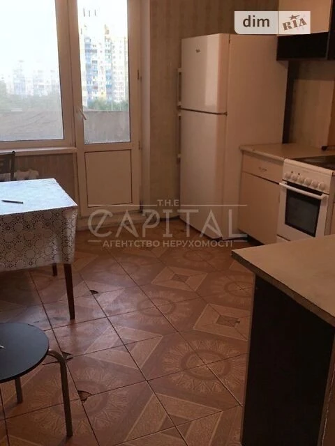 Sale of 2-room apartment 99 sq. m. on Petra Hryhorenka Ave. 18 •