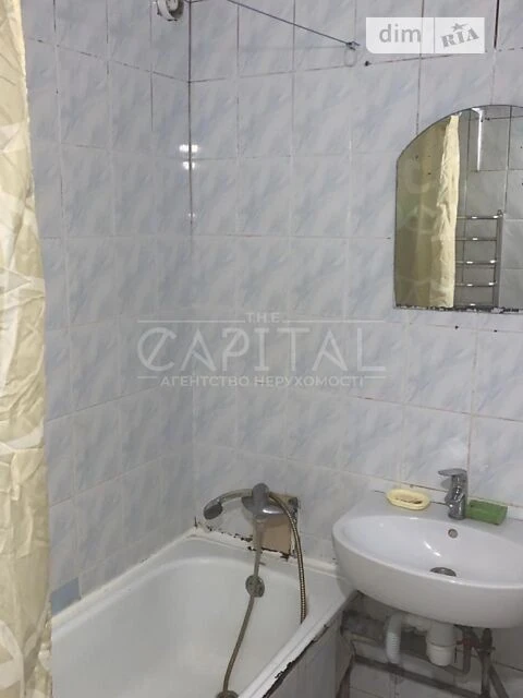 Sale of 2-room apartment 99 sq. m. on Petra Hryhorenka Ave. 18 •