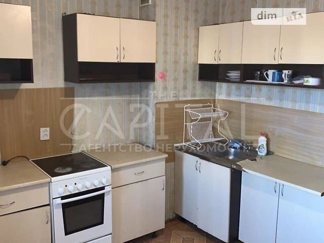 Sale of 2-room apartment 99 sq. m. on Petra Hryhorenka Ave. 18 •